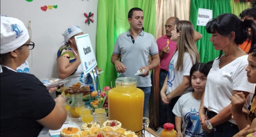 El vicegobernador visitó el Centro Integrador del barrio Lisbel Rivira