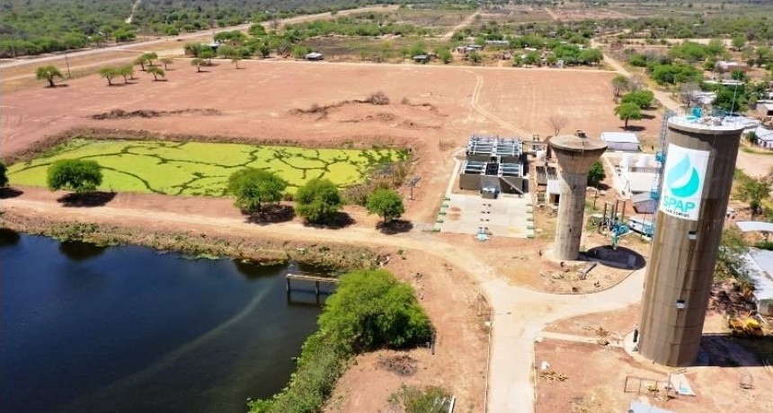 “El gobierno provincial continúa invirtiendo en obras de agua potable y desagües cloacales”