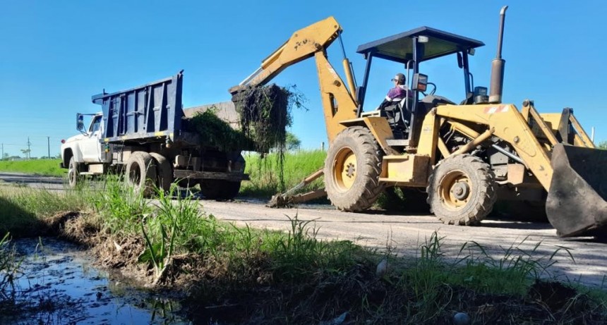 La Municipalidad encara trabajos de limpieza de canales principales en la ciudad para evitar anegamientos en días de lluvia