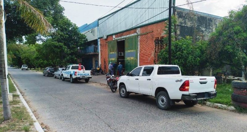 La Policía investiga ilícito ocurrido en un comercio mayorista del barrio Libertad