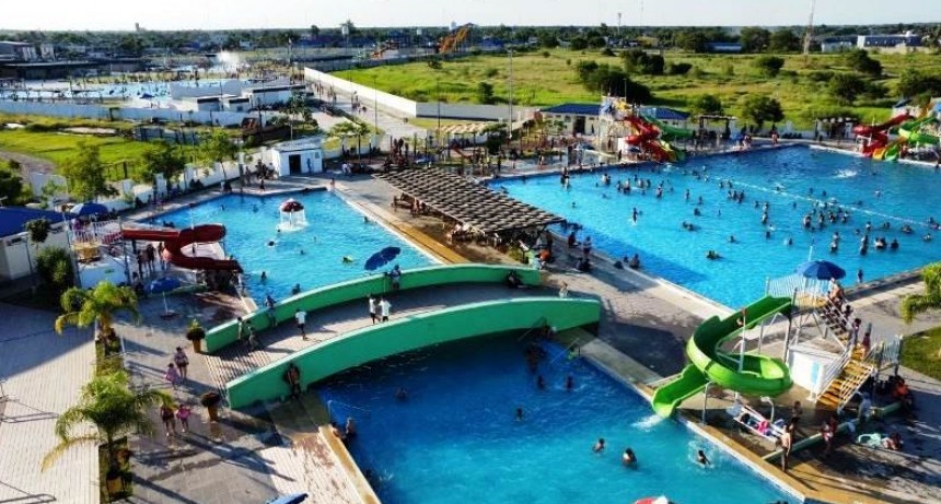 El verano formoseño se vive en el Parque Acuático “17 de Octubre”
