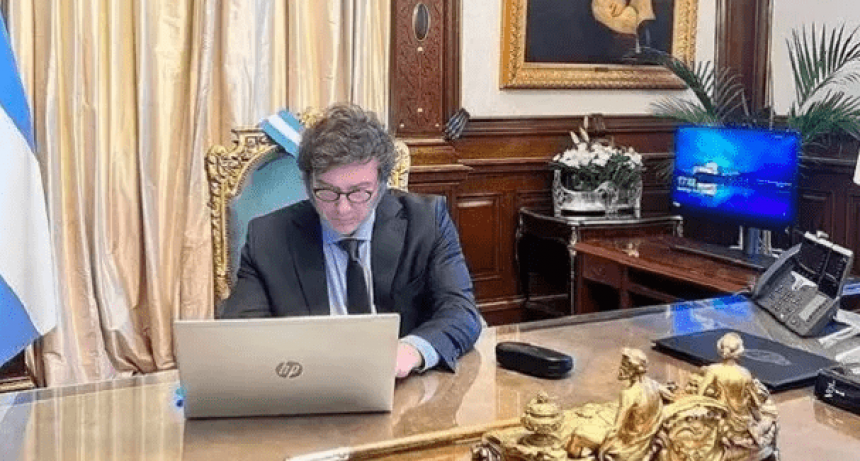Javier Milei celebró en Twitter sus amenazas a los gobernadores