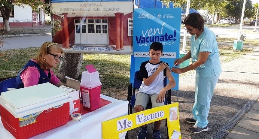 Hospital de Estanislao del Campo refuerza la vacunación contra el COVID-19