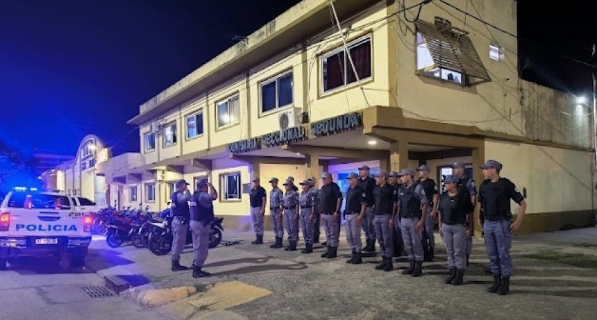 Barrio Obrero: Detienen a dos sujetos que molestaban a vecinos y arrojaron una molotov a los uniformados