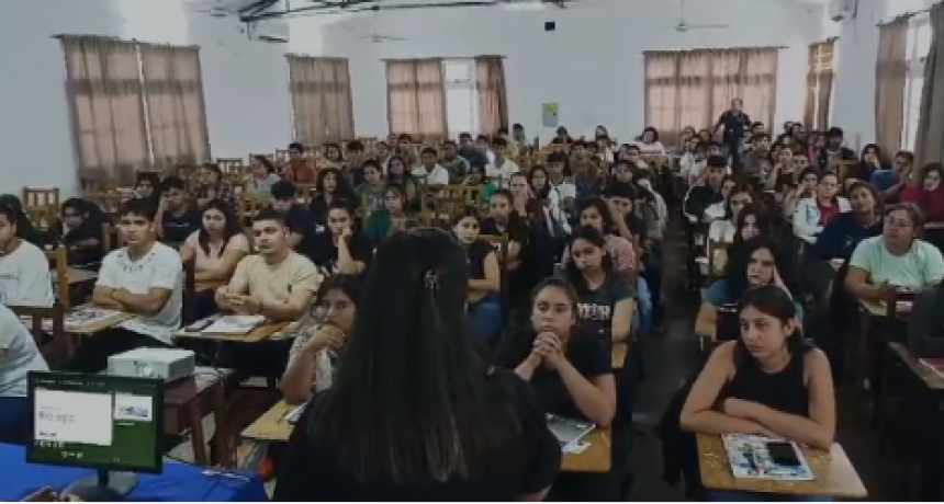 Dio inicio el Curso Básico Introductorio 2025 en la Universidad Provincial de Laguna Blanca