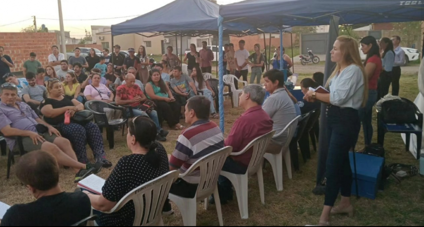 ENCUENTRO CON VECINOS