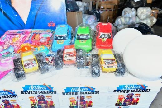 Avanza la distribución de los juguetes en las escuelas de Capital para celebrar el Día de los Reyes Magos
