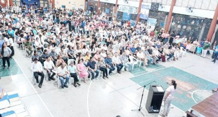 El vicegobernador Solís participó de la entrega de Certificados de Capacitaciones Formosa