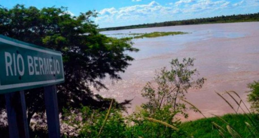 Alerta por la fuerte crecida y desborde del río Bermejo