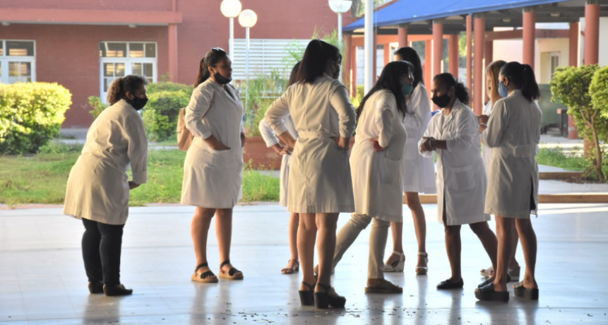 Este miércoles 15, los docentes de todo el territorio provincial volvieron a las escuelas