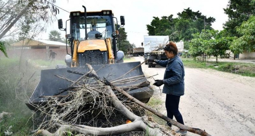 Continúa el plan integral de limpieza en la ciudad y esta semana se suman más barrios