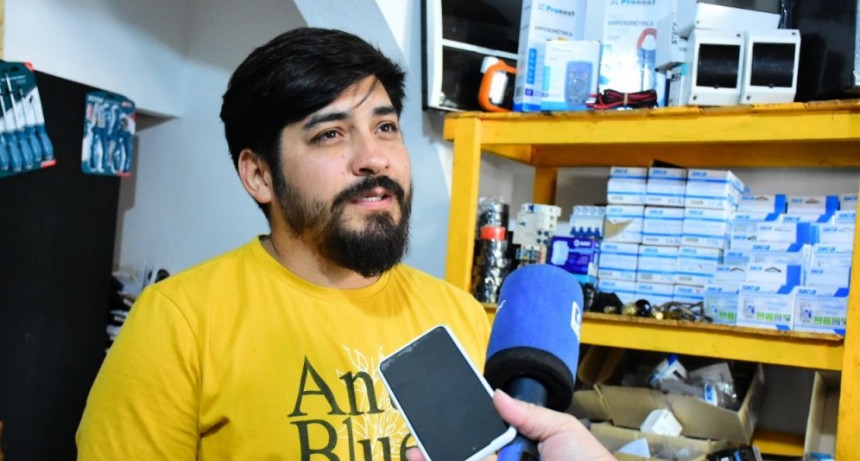 Comenzó curso de instalador de aire acondicionado