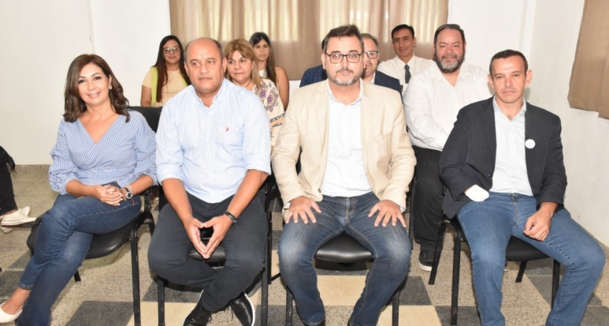 “Una jornada histórica”: Comenzó a dictarse la carrera de Medicina en la UPLaB