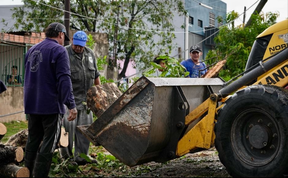 Limpieza en distintos puntos de la ciudad