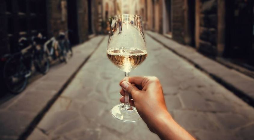 Medida: el Gobierno aprobó el vino sin alcohol y en la industria hablan de una “actualización a la realidad”