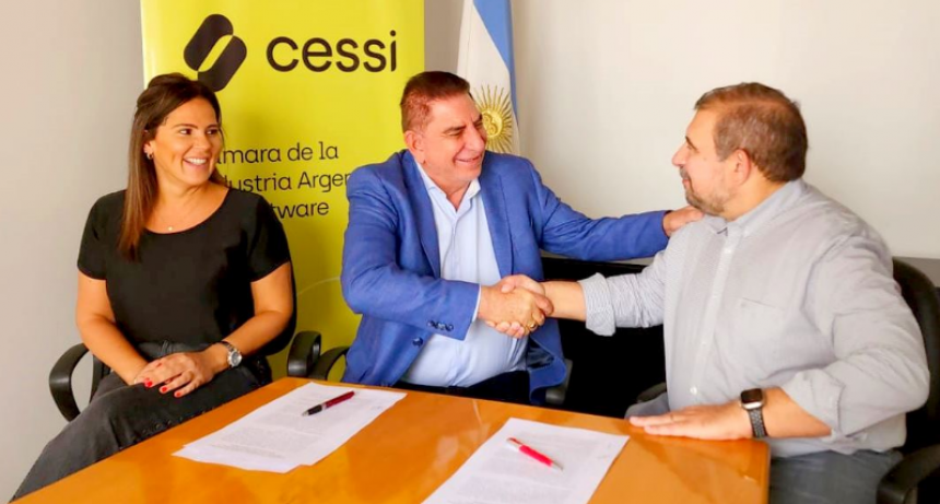 Jofré firmó un convenio de cooperación y asistencia técnica con la Cámara de la Industria del Software