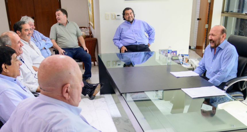 Gildo Insfrán se reunió con referentes gremiales de Comercio