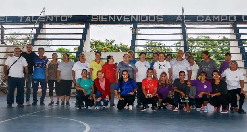 Pirané: Iniciaron las clases del gimnasio terapéutico