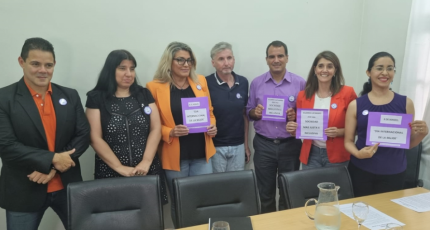 8M: “El reconocimiento de los derechos de las mujeres implica el derecho de todas las diversidades”