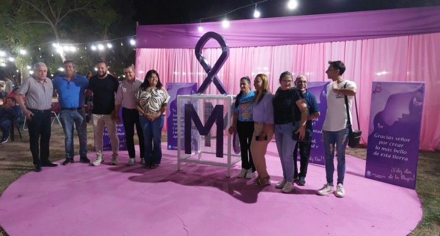 Ibarreta: Inauguraron un espacio en homenaje a la mujer y pusieron en función a una referente local para atender cuestiones de género