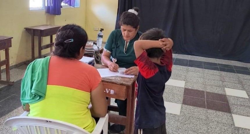 Un amplio operativo de servicios sanitarios fue dispuesto para los vecinos originarios de Villa Devoto