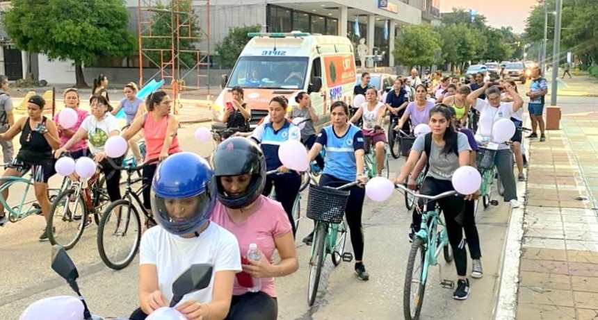 Con una bicicleteada femenina, la comuna capitalina concluyó con las actividades por el Mes de la Mujer
