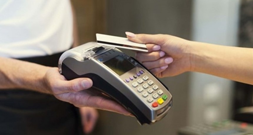Los comercios disponen de un plazo de 180 días para adecuarse a las nuevas formas de pagos con tarjetas de crédito y débito para evitar fraudes y estafas