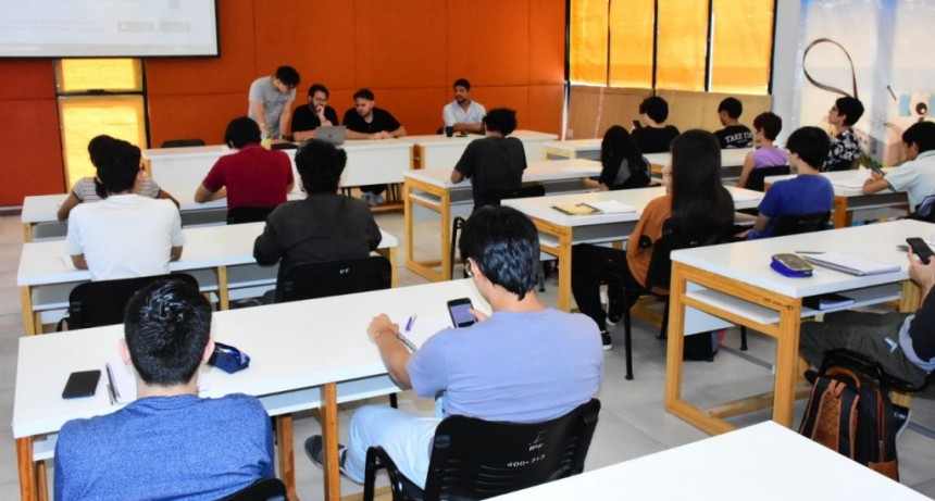 Con el Instituto Politécnico apuestan a la formación de talentos formoseños