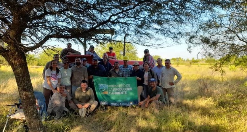 Se realizó en Pirané jornada sobre manejo de forestación de algarrobo blanco