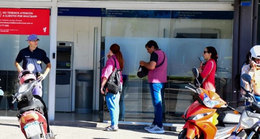 La Policía despliega operativos de seguridad en inmediaciones a bancos y cajeros automáticos