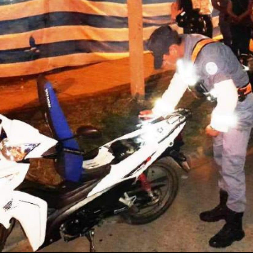 Secuestran tres motocicletas por irregularidades