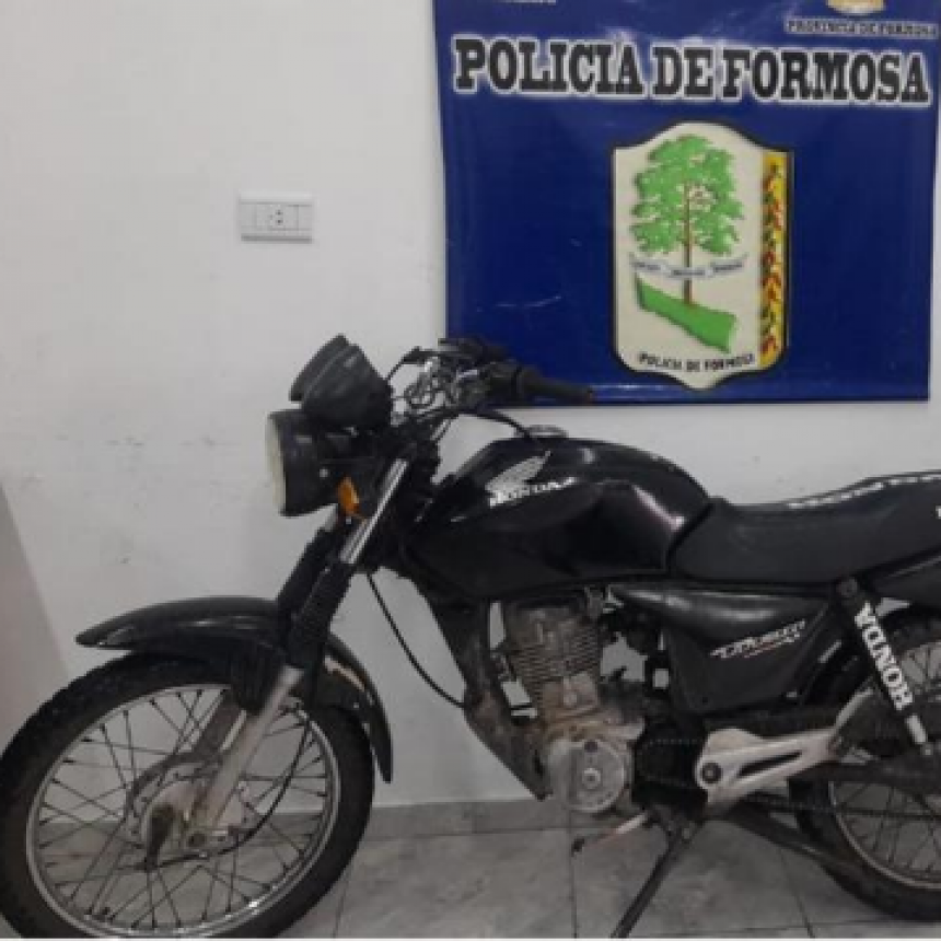 La Policía recuperó una motocicleta e identificó al presunto autor