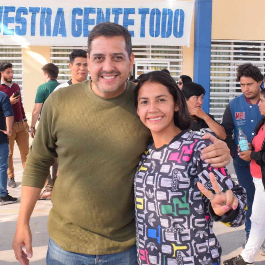 POR NUESTRA GENTE TODO en el B° Liborsi 