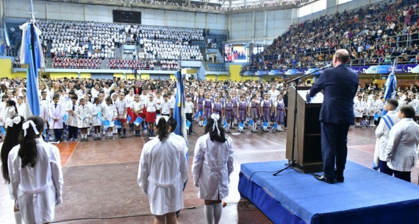 Solís: “Vamos a seguir manteniendo esos valores y principios que nos dieron la identidad formoseña”