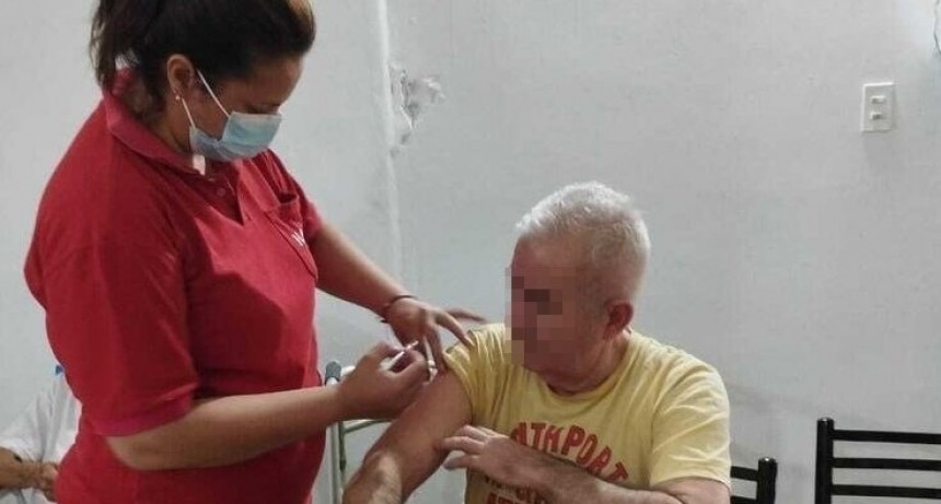La vacuna contra la gripe ya está disponible para los adultos mayores de 65 años en adelante desde el martes 9 de abril