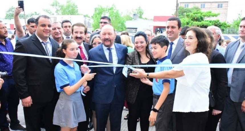 El gobernador Insfrán inauguró la obra educativa 1504 de su gestión