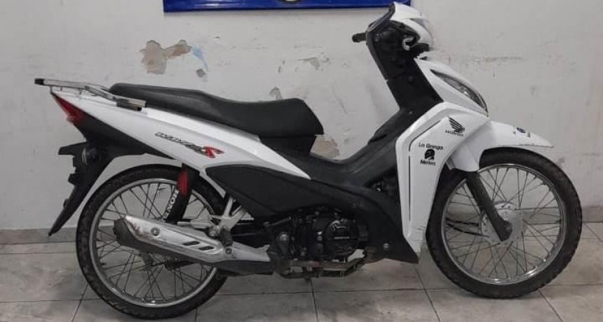 La Policía recuperó tres motos y detuvo a dos sujetos por los ilícitos