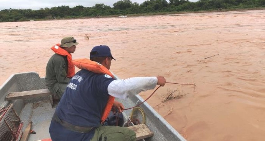 Continúa la búsqueda de un hombre en aguas del Río Bermejo