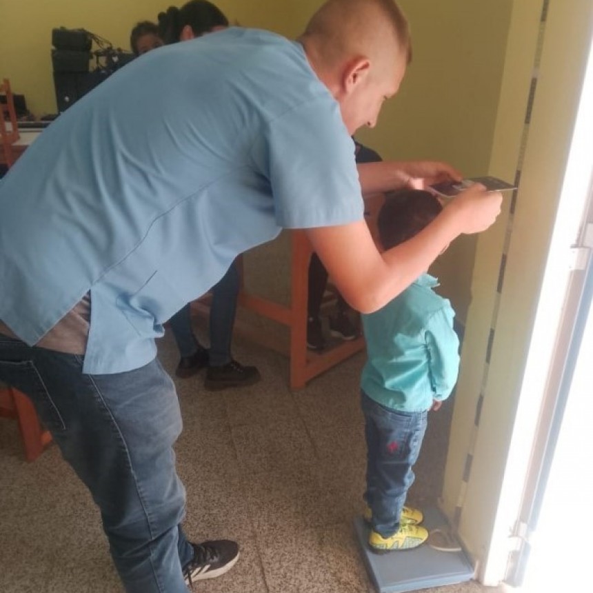 El Hospital de Villafañe realiza periódicos controles de salud en las escuelas de la zona