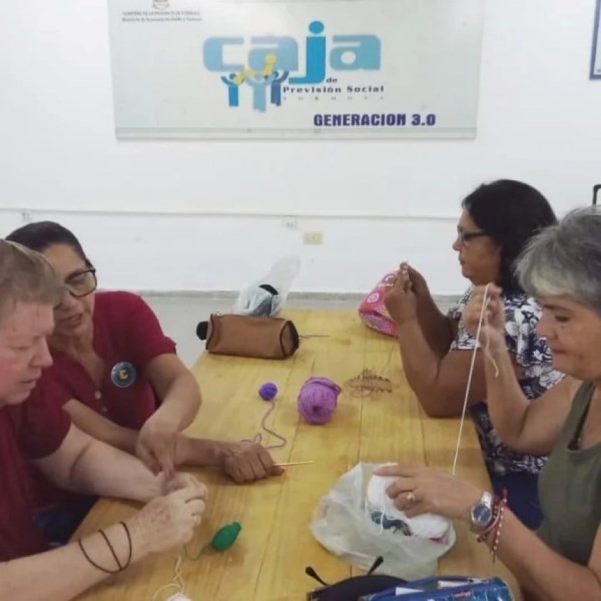 La Caja de Previsión Social lanzó talleres para adultos mayores