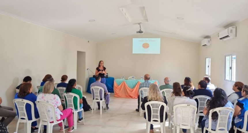 En General Güemes se llevó adelante una importante reunión de actualización de la problemática del dengue