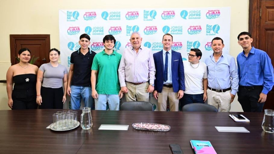 JOFR&Eacute; RECIBI&Oacute; A ESTUDIANTES DE ABOGAC&Iacute;A DE LA UNIVERSIDAD DE LA CUENCA DEL PLATA