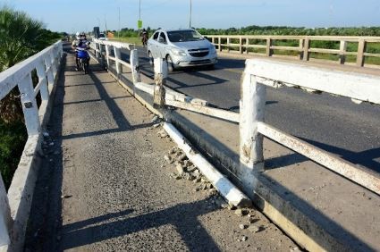 El freno a la obra p&uacute;blica en el Gobierno de Milei impacta en el pa&iacute;s: El caso del Puente Blanco de Formosa