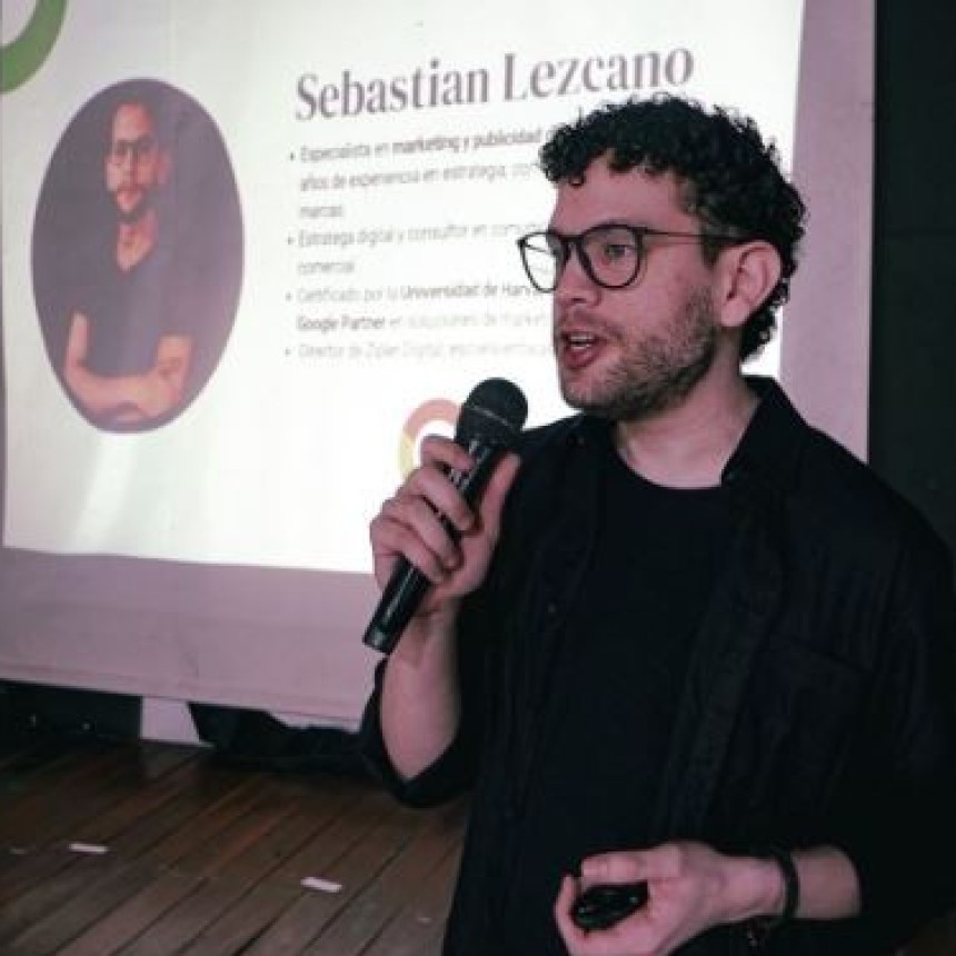 El formose&ntilde;o Sebasti&aacute;n Lezcano disertar&aacute; en la Cumbre Mundial de Comunicaci&oacute;n Pol&iacute;tica en Uruguay