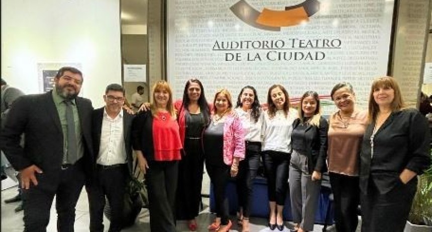 EL &ldquo;MACEDO MARTINEZ&rdquo; CELEBR&Oacute;  45 A&Ntilde;OS COMO INSTITUTO PIONERO