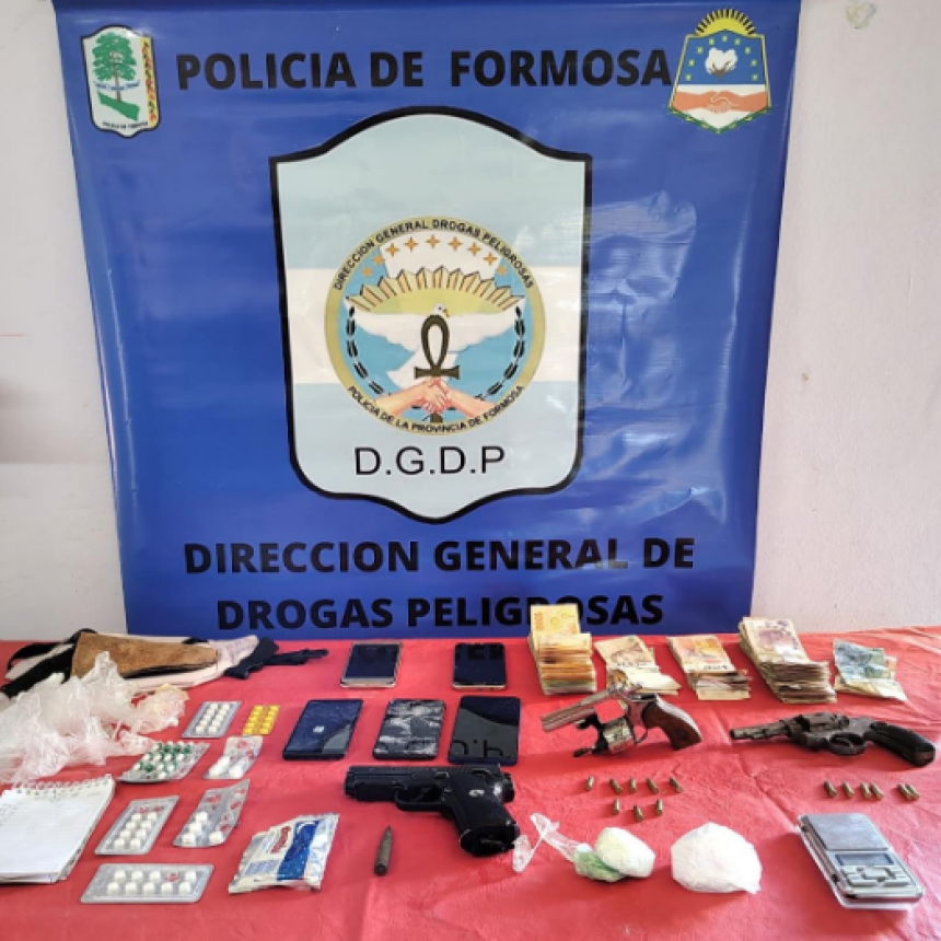 Una narcomenudista detenida