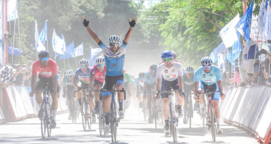 Laureano Rosas se quedó con la etapa en Herradura y el uruguayo Anchieri sigue líder en la Vuelta a Formosa Internacional