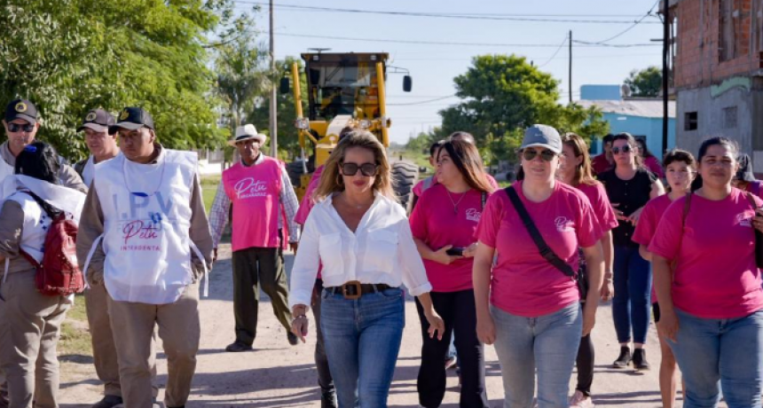 En los barrios, Petu Argañaraz ya recorrió y llevó tareas de mantenimiento a 7 barrios de la ciudad