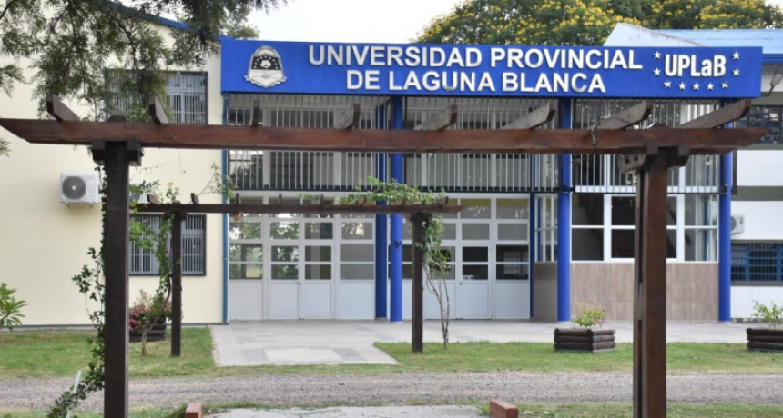 UPLaB: Insfrán celebró el reconocimiento oficial y validez nacional al título de Enfermero Universitario