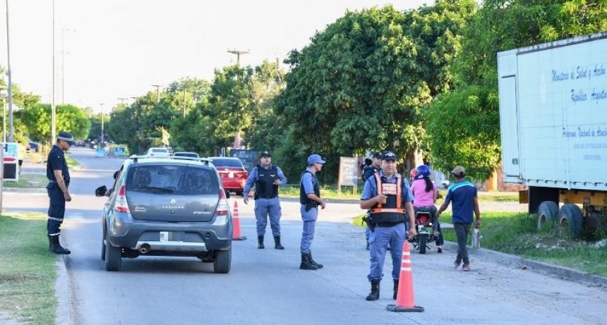Se realizaron operativos policiales en distintos barrios de la ciudad